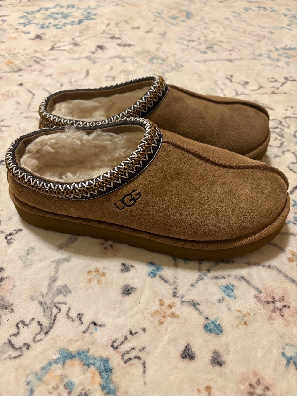 UGG Women's Tasman II Chestnut Braid Suede Upper Slippers. Size Women’s 9. New!